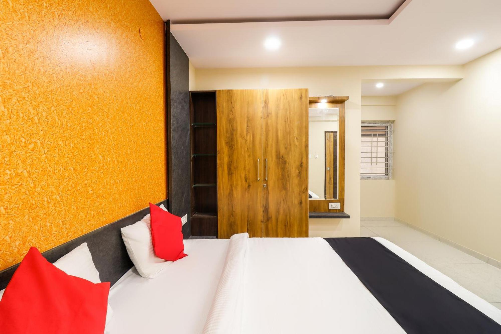 מלון Yelahanka Capital O N R Residency מראה חיצוני תמונה